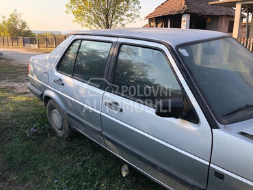 Jetta 1.6 delovi za Volkswagen Jetta