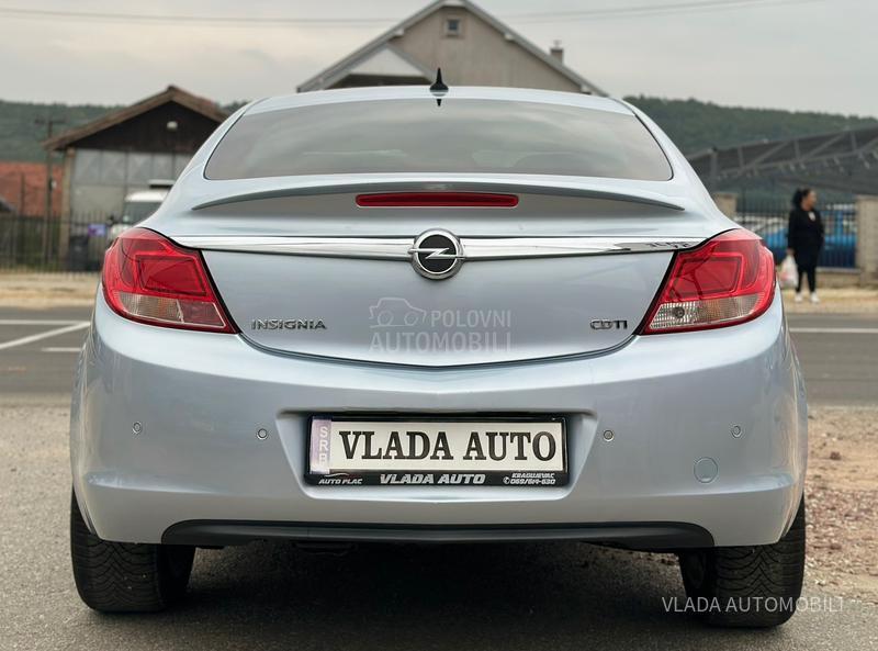 Opel Insignia 2.0CDTI NOVA