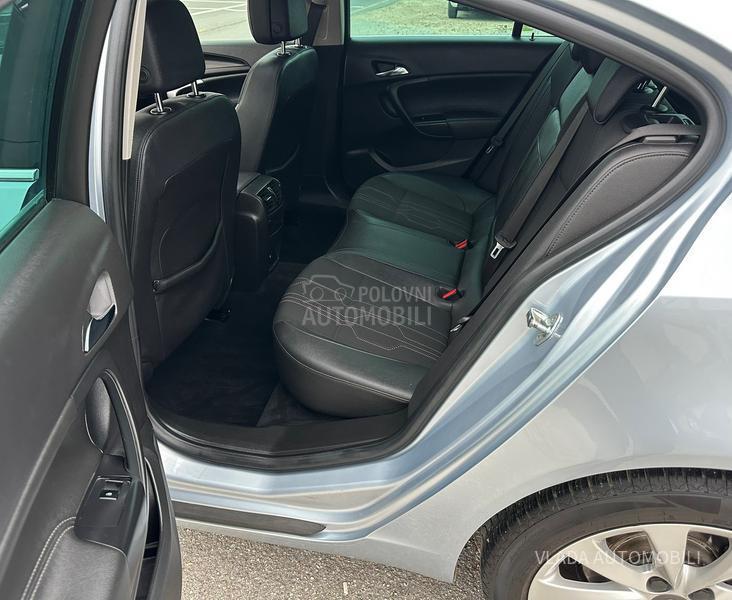 Opel Insignia 2.0CDTI NOVA