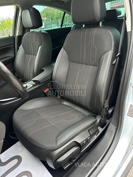 Opel Insignia 2.0CDTI NOVA