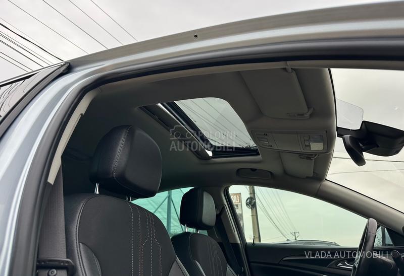 Opel Insignia 2.0CDTI NOVA