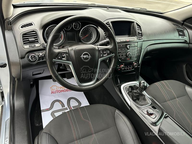 Opel Insignia 2.0CDTI NOVA