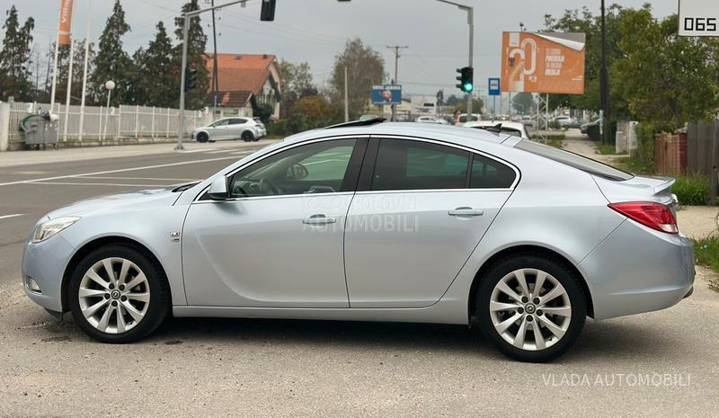 Opel Insignia 2.0CDTI NOVA