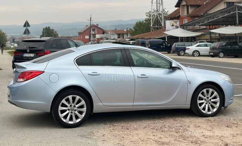 Opel Insignia 2.0CDTI NOVA