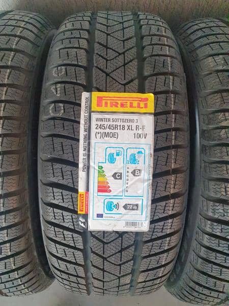 Pirelli 245/45 R18 Zimska