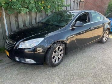 Opel Insignia 2010. god. -  kompletan auto u delovima