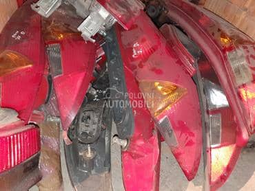 3 vrata stop lampe za Fiat Punto