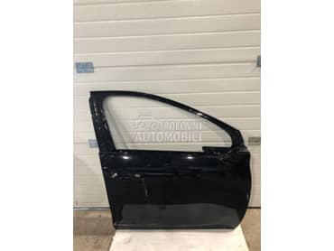 Prednja desna vrata..vise boja za Peugeot 308