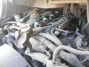Kompletan motor 2.4 tdci 2010.
