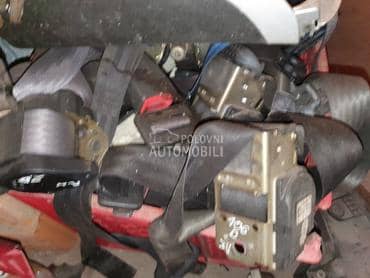pojasevi prednji i zadnji za Peugeot 106