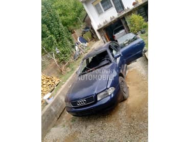 Prednji branik za Audi A4