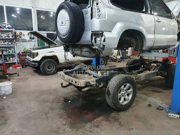 Aluminijumske felne Land cruzer 17" 