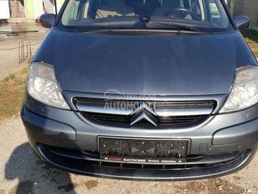 Polovni delovi za Citroen C8 od 2002. do 2014. god.