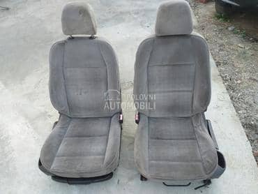 prednja sedista za Peugeot 307 od 2001. do 2005. god.