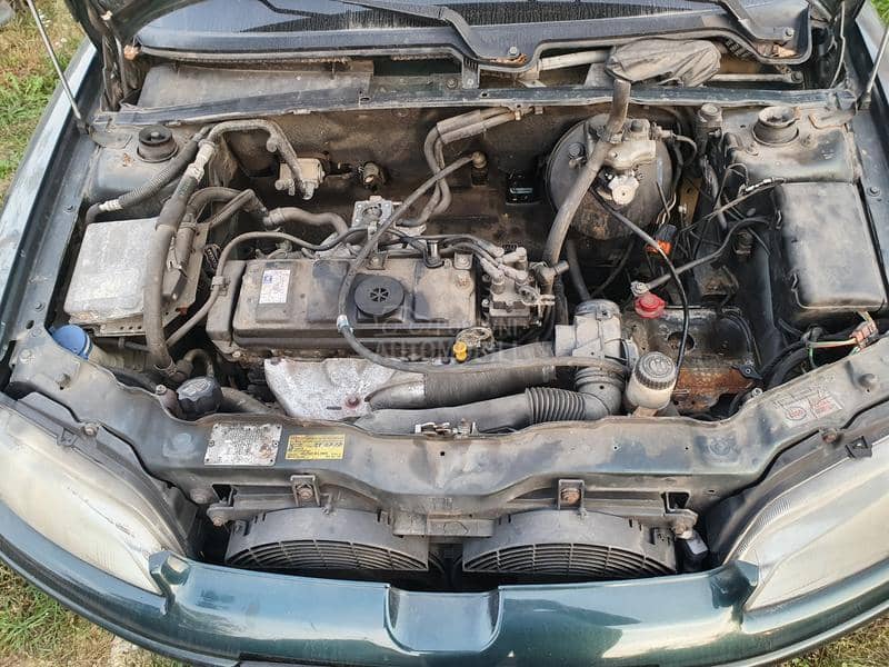Peugeot 106 -  kompletan auto u delovima