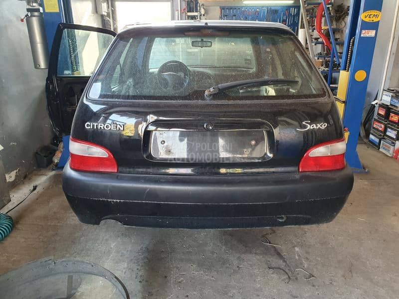 Citroen Saxo -  kompletan auto u delovima