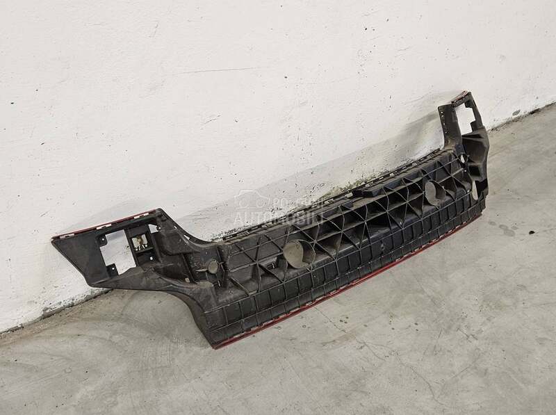 Nosac Zadnjeg Branika