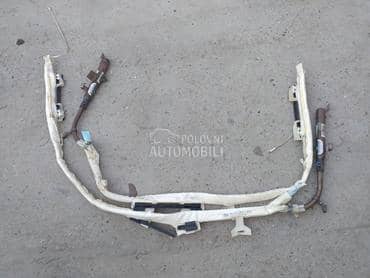 krovni air begovi za Peugeot 307