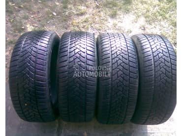 Dunlop 225/55 R16 Zimska