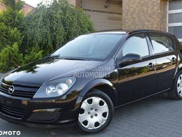Opel Astra H - kompletan auto u delovima