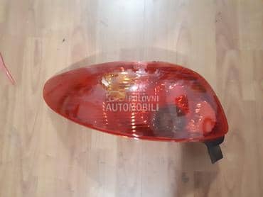 stop svetlo za Peugeot 206 od 2002. do 2006. god.