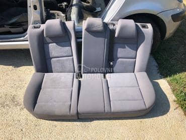Zadnja sedista hecbek za Peugeot 307