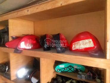 stop svetlo za Peugeot 206