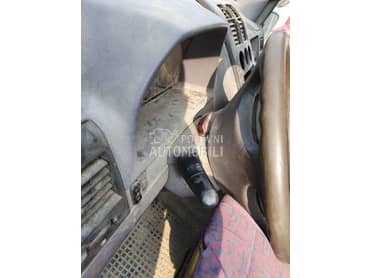 Raketa mercedes vito