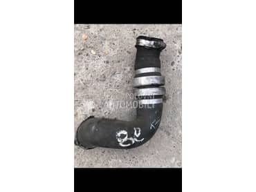 Crevo interkulera za 170 ks za Audi A4 od 2005. do 2008. god.