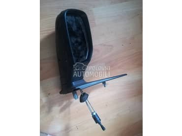 levi retrovizor za Peugeot 106