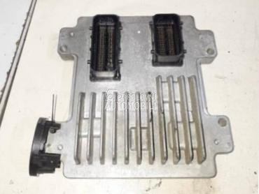 Motorni računar A12XER za Opel Corsa D, Corsa E od 2006. do 2019. god.