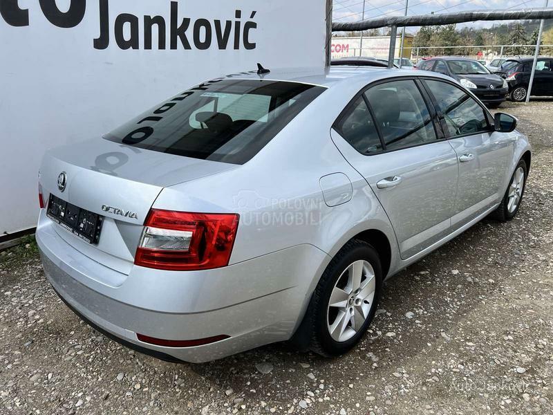 Škoda Octavia 120 000 k m