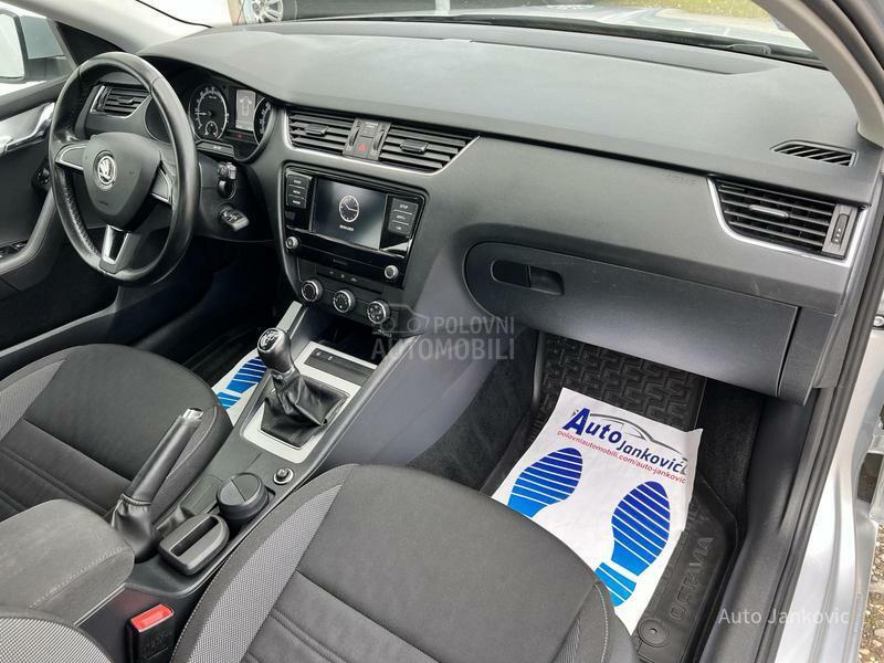 Škoda Octavia 120 000 k m
