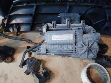 Robotika menjaca za Mercedes A za Mercedes Benz A Klasa