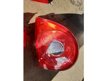Leva lampa na vratima za Volkswagen Golf 5