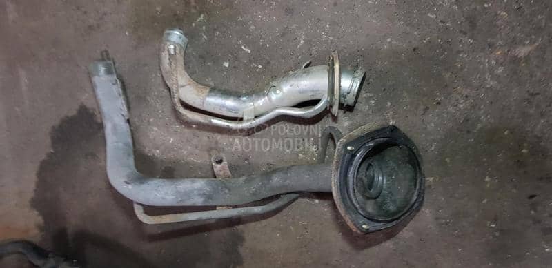 ulivna cev rezervoara