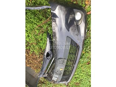 prednji branik za Toyota Yaris