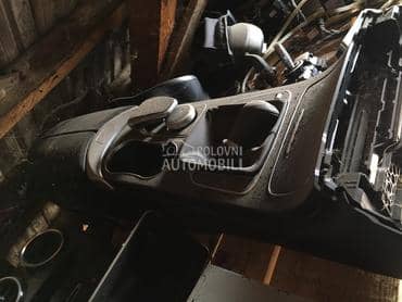 centralna konzola za Mercedes Benz C Klasa