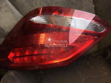 desna stop lampa za Mercedes Benz C Klasa
