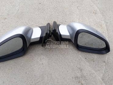 retrovizori svetlo sivi za Opel Insignia od 2009. do 2012. god.