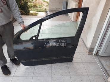 vrata prednja leva za Peugeot 307 od 2000. do 2008. god.