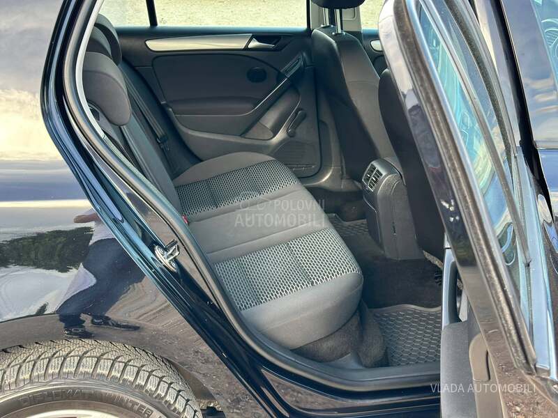 Volkswagen Golf 6 2.0 TDI BAS DOBAR