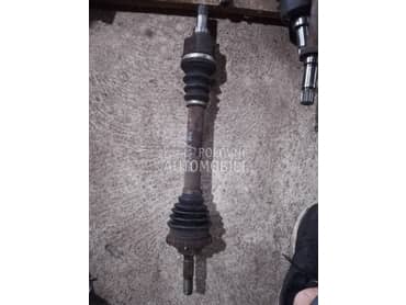 poluosovina leva za Peugeot 206