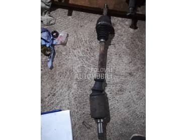 poluosovina leva za Peugeot 407