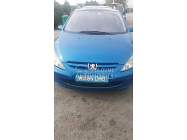 levo krilo pezo 307 za Peugeot 307 od 2001. do 2005. god.