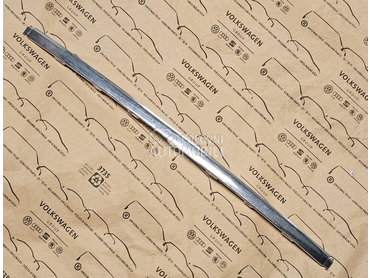 Lajsna Zadnjeg Branika za Volkswagen Arteon od 2016. do 2020. god.