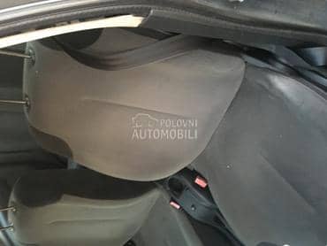 enterijer za Citroen C4 od 2004. do 2009. god.