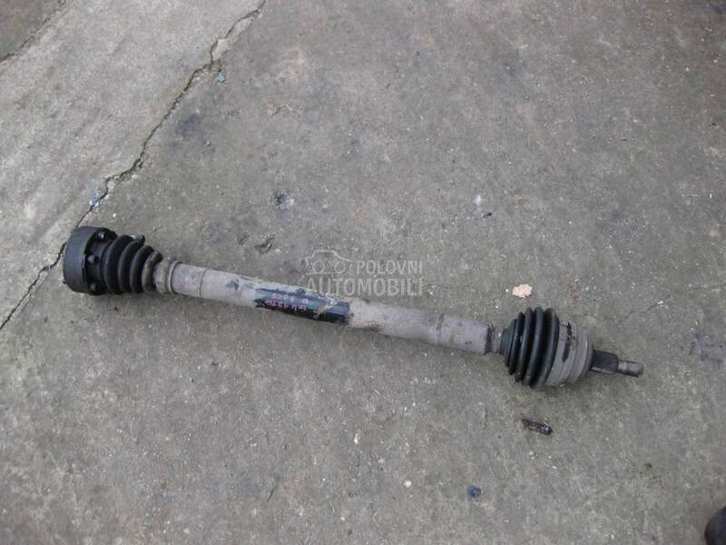 Poluosovina 1.9 tdi 66 kw