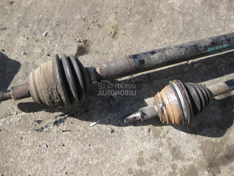 Poluosovina 1.9 tdi 66 kw