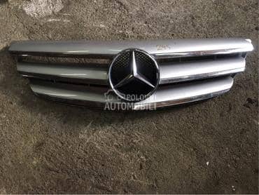 maska sa znakom za Mercedes Benz B Klasa